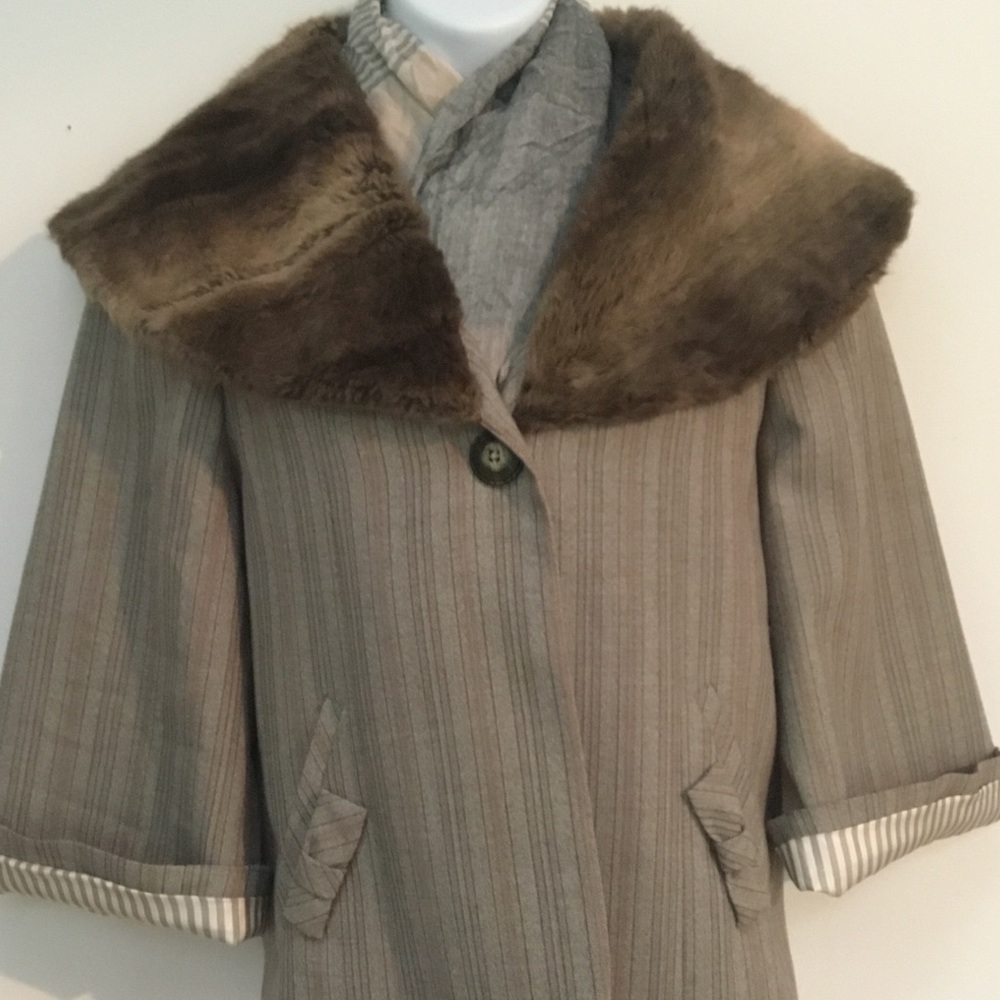 Tom K Nguyen faux fur collared short jacket.